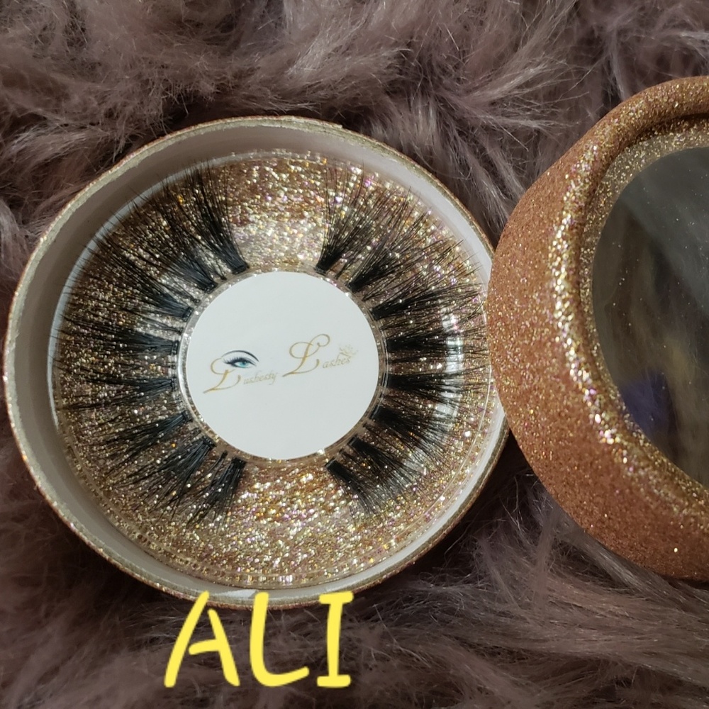 3D MINK LASHES
